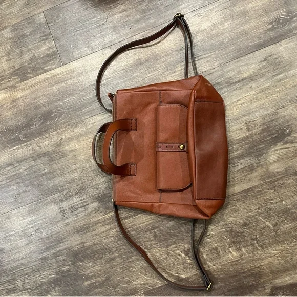 NWOT unisex Fossil Elegant Brown Leather Backpack - Picture 3 of 7